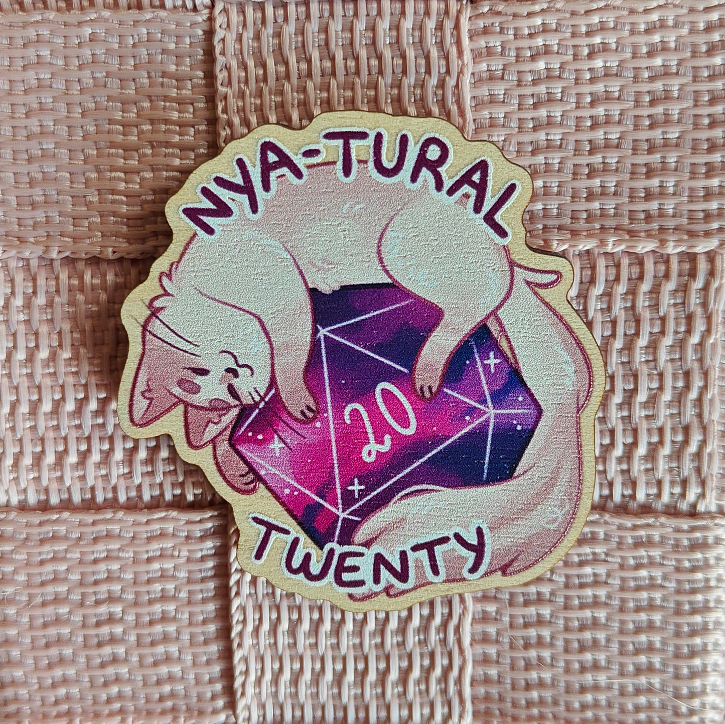 Nya-tural twenty wooden pin